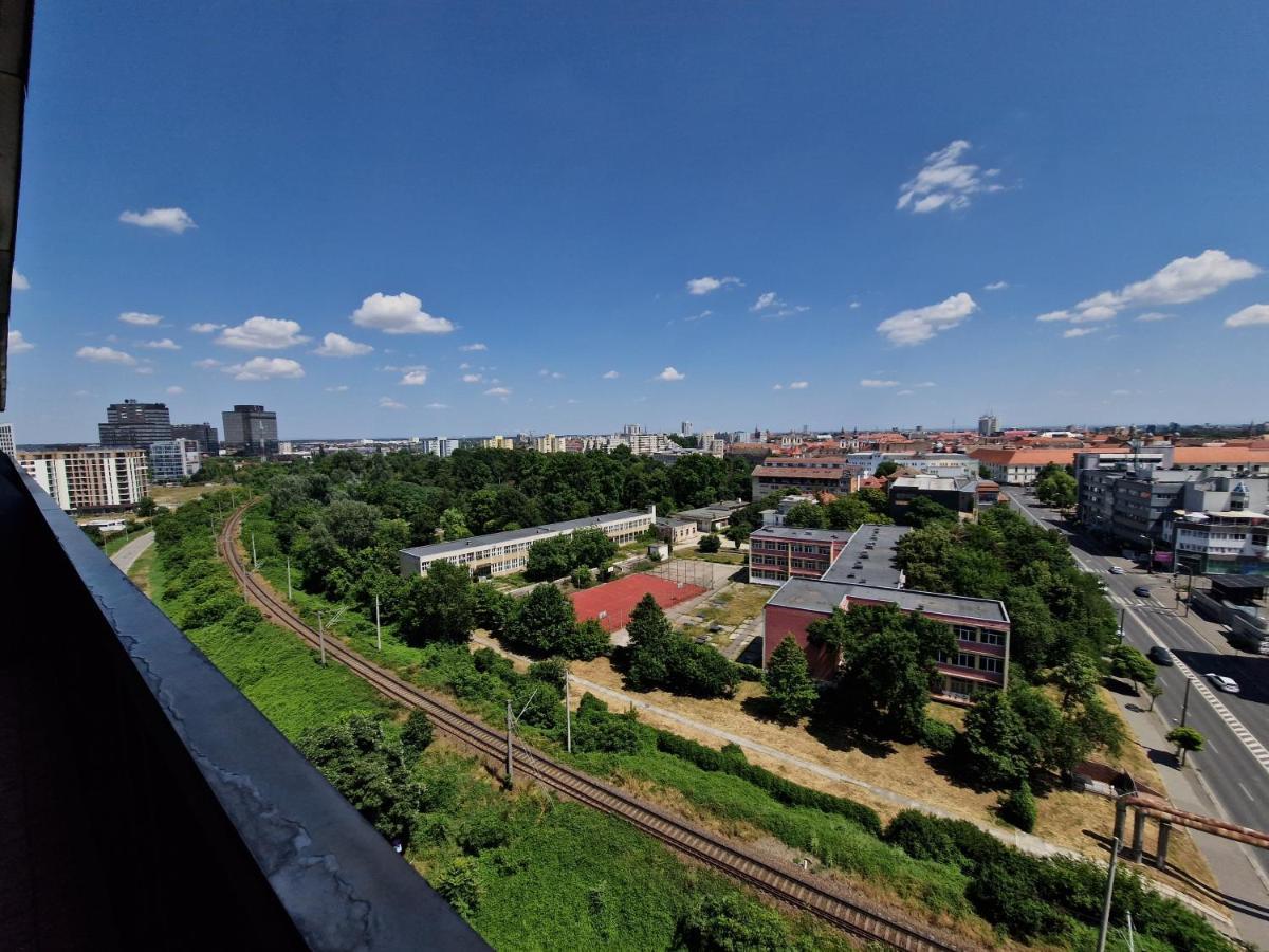 Central Skystudio Apartment Timisoara Exterior photo